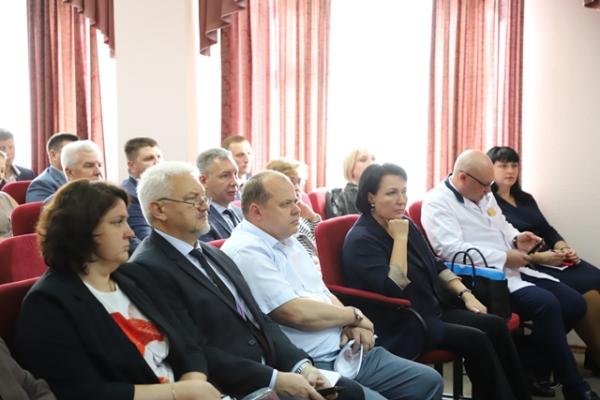 В ПЕНЗЕНСКОЙ ОБЛАСТИ ОБСУДИЛИ КЛЮЧЕВЫЕ НАПРАВЛЕНИЯ РАЗВИТИЯ СИСТЕМЫ ОНКОЛОГИЧЕСКОЙ ПОМОЩИ